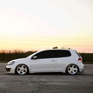 Meet your Posher, Trevor